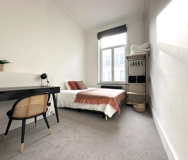 Appartement te huur - Photo 1