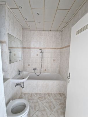 Ihr Wohlfühlnest in Magdeburg! Drei Zimmer, Küche, Bad, Balkon, ab November mit neuer Einbauküche! - Foto 1