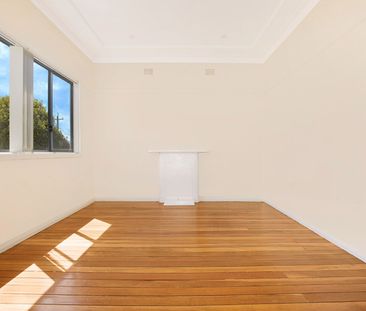 11 Union Street, Coniston NSW 2500 - House For Rent | Domain - Photo 3