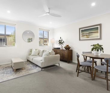 Light-Filled Apartment in Premium Lifestyle Location - Photo 2