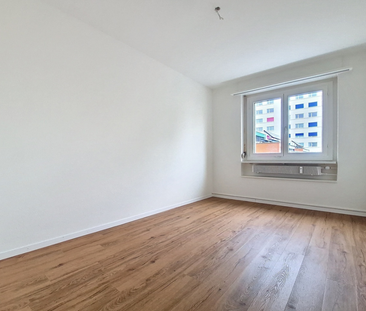 Gemütliche 3.0 Zimmerwohnung in Rapperswil-Jona zu vermieten - Photo 2