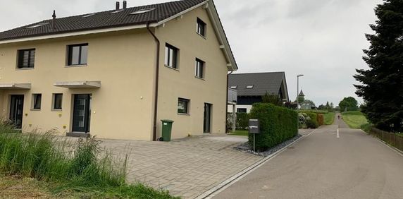 Doppeleinfamilienhaus in Lengwil - Photo 2