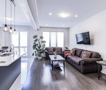 For Lease - 50 Drizzel Crescent Unit# Upper Level, Richmond Hill, O... - Photo 5