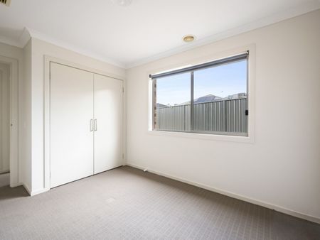 12 Klim Street, Killara VIC 3691 - House For Rent | Domain - Photo 4