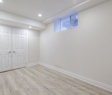 Detached Home For Lease | E8147116 - Photo 4