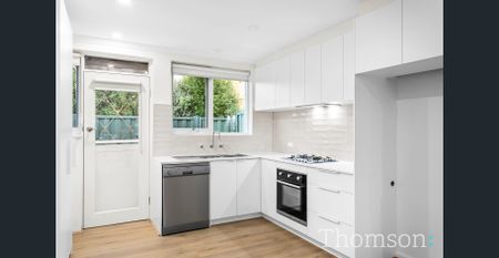 Open: Sat 29th Nov 2:05pm - 2:20pm - Photo 2