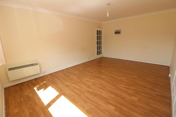 Parkgate Road, Wallington - Photo 1