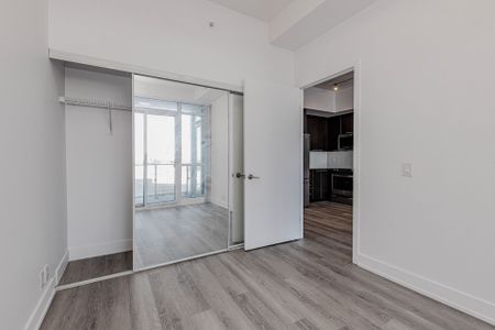 For Lease - 10 Park Lawn Road Unit# 722, Toronto, Ontario - Photo 2