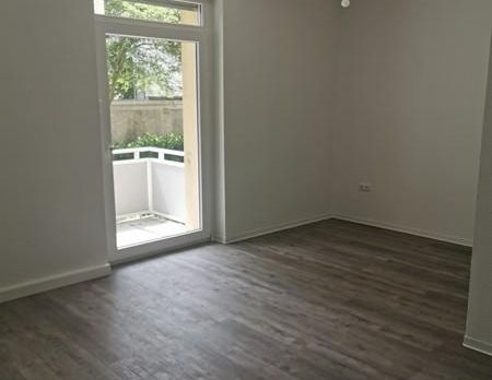 Schöner Wohnen in Duisburg Röttgersbach... Bezugsfertige 2-Zimmer-Wohnung mit Balkon! - Photo 1