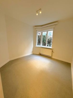Flat - for rent - Photo 1