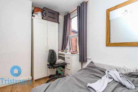 1 bed Shared House for Rent - Photo 5