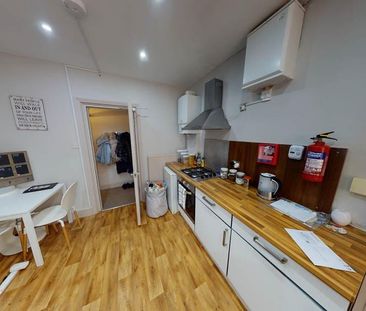 2 bedroom house to rent - Photo 2