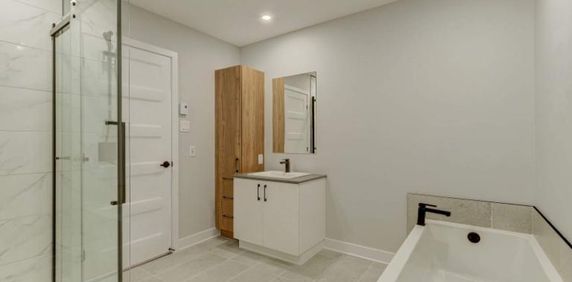 3 CH - 1 SDB - Granby - $1,650 /mo - Photo 2