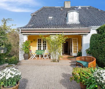 Smuk palæejendom direkte ved Emdrup Sø - Photo 2