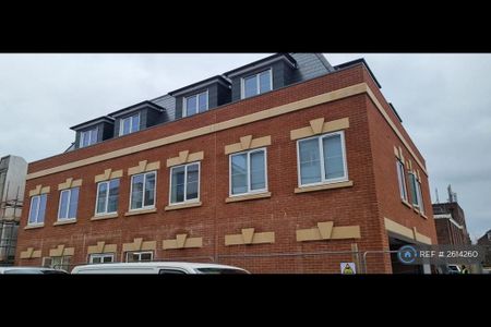 1 bedroom flat to rent - Photo 2