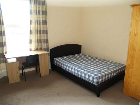 9 Bed - Houndiscombe Road, Plymouth - Photo 3