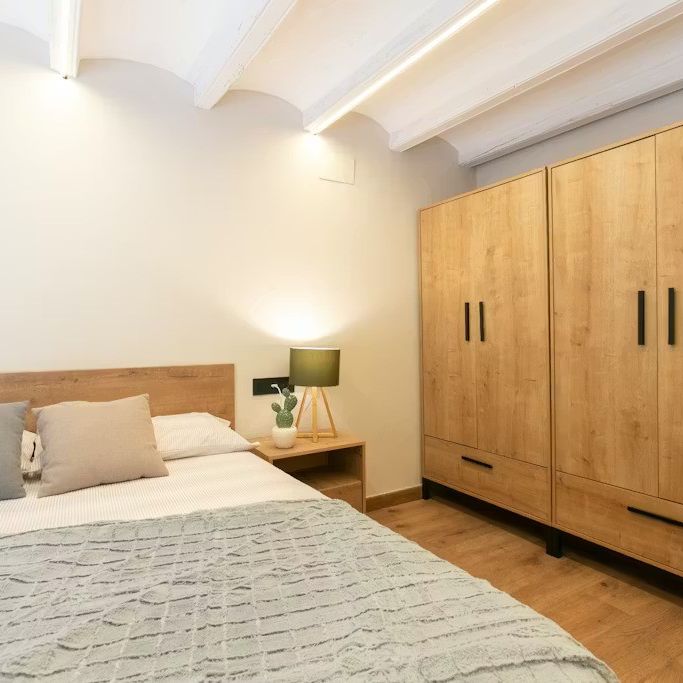 Carrer de Vilardell, Barcelona, Catalonia 08014 - Photo 1