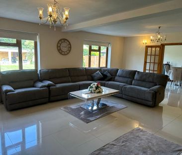 5 bedroom detached house to rent - Photo 5