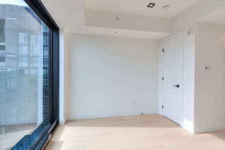 Condo for rent, Montréal (Ville-Marie) - Photo 2