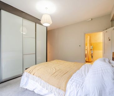 2 bedroom flat to rent - Photo 6