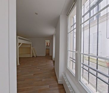 STUDIO A LOUER - PARIS 15EME ARRONDISSEMENT - 27.62 m - 970 € - Photo 3