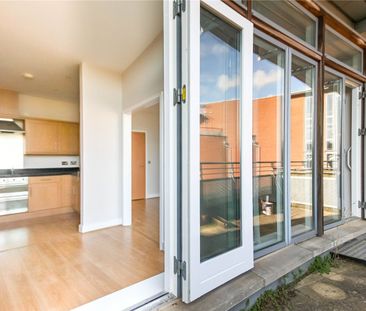 Hyde Apartments, - Photo 5