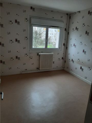 Location - Appartement T3 - 60 m² - Montbéliard - Photo 3