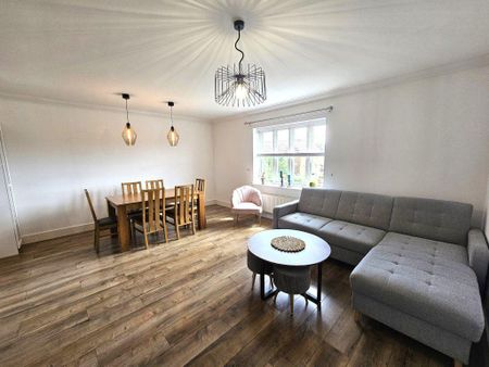 2 bedroom flat to rent - Photo 2