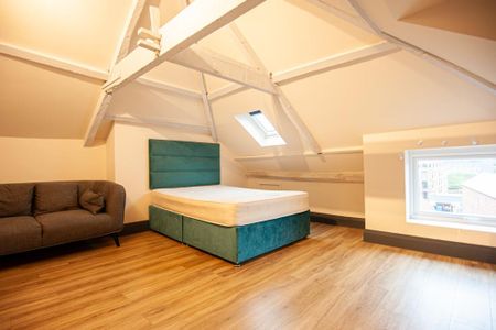 3 bedroom apartment to rent - Photo 3