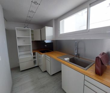 location Appartement T4 DE 62.05m² À MONTPELLIER - Photo 2