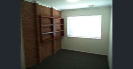 HERSTON TOWNHOUSE - Photo 5