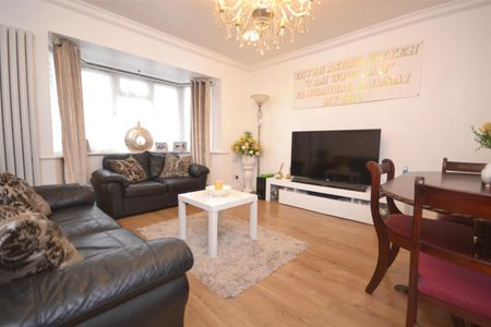 Salcombe Road, Reading, RG2 7LJ - Photo 2