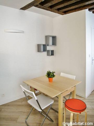Logement à Paris, Location meublée - Photo 4