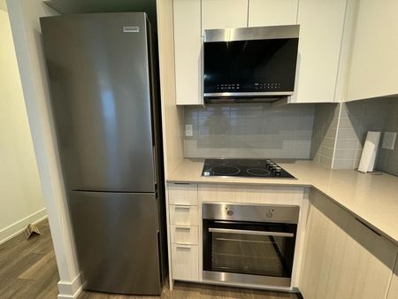 For Lease - 2481 TAUNTON Road Unit# 608, Oakville, Ontario - Photo 2