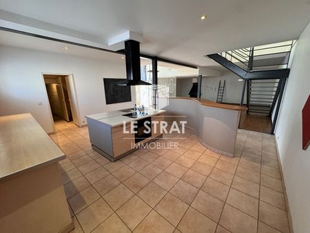 Location Maison 5 pièces 173m² - Photo 4