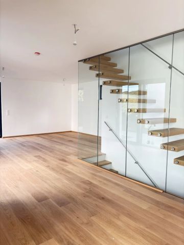 Erstbezug Einfamilienhaus zu vermieten mit Blick auf Weinberge - Foto 4