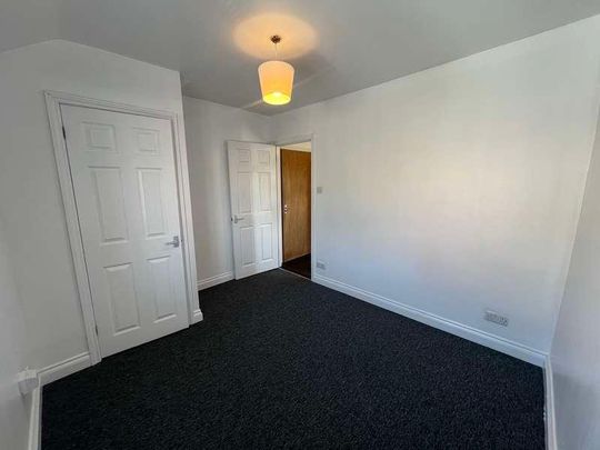 Litchfield Road, SO18 - Photo 1