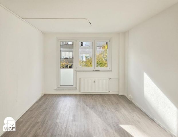 Schöne, helle 2-Zimmer-Wohnung mit Balkon - Photo 1