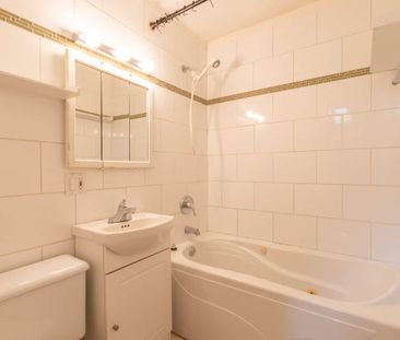 2752 Byron Road, North Vancouver - Photo 5