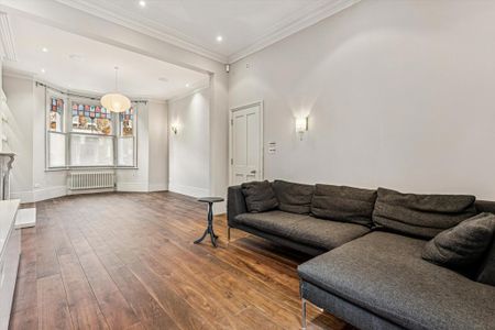 4 bedroom terraced house to rent - Photo 2