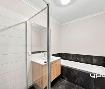 Family-Friendly Living in Kingsfield Estate - Photo 3