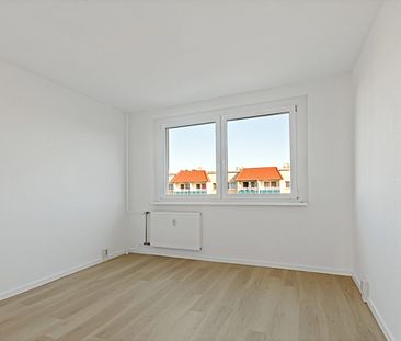 Moderne 3-Raumwohnung mit Balkon in Halle Neustadt! - Foto 3