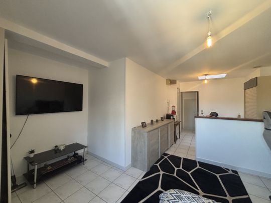 Location Appartement 1 pièce 24m² POITIERS 86000 - Photo 1