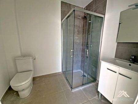 Location Maison 4 pièces 85m² MONTARNAUD 34570 - Photo 5