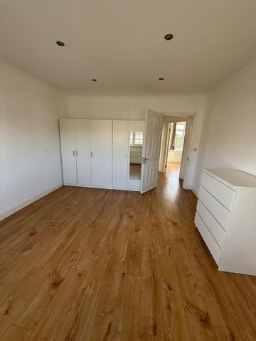 2 bedroom semi-detached house to rent - Photo 2