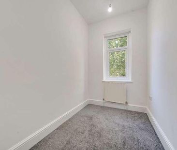 Caithness Road, Mitcham, Surrey, CR4 - Photo 6