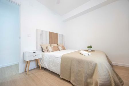 Carrer de l'Arquitecte Arnau, Valencia, Valencian Community 46020 - Photo 4