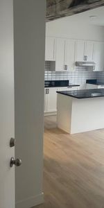 Appartement 3 1/2 rénové au centre-ville - Photo 4