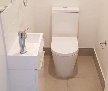 3 Bedroom + Media room Terrace Homes surrounded by parkland. - Photo 5