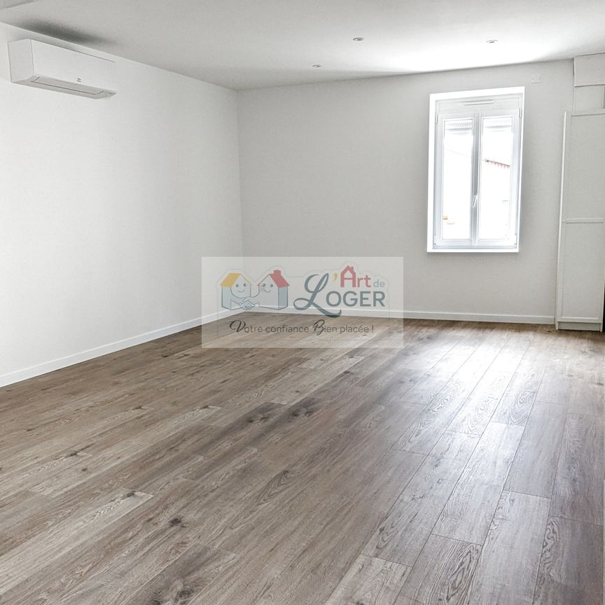Location Appartement 3 pièces 83m² LE PALLET 44330 - Photo 1